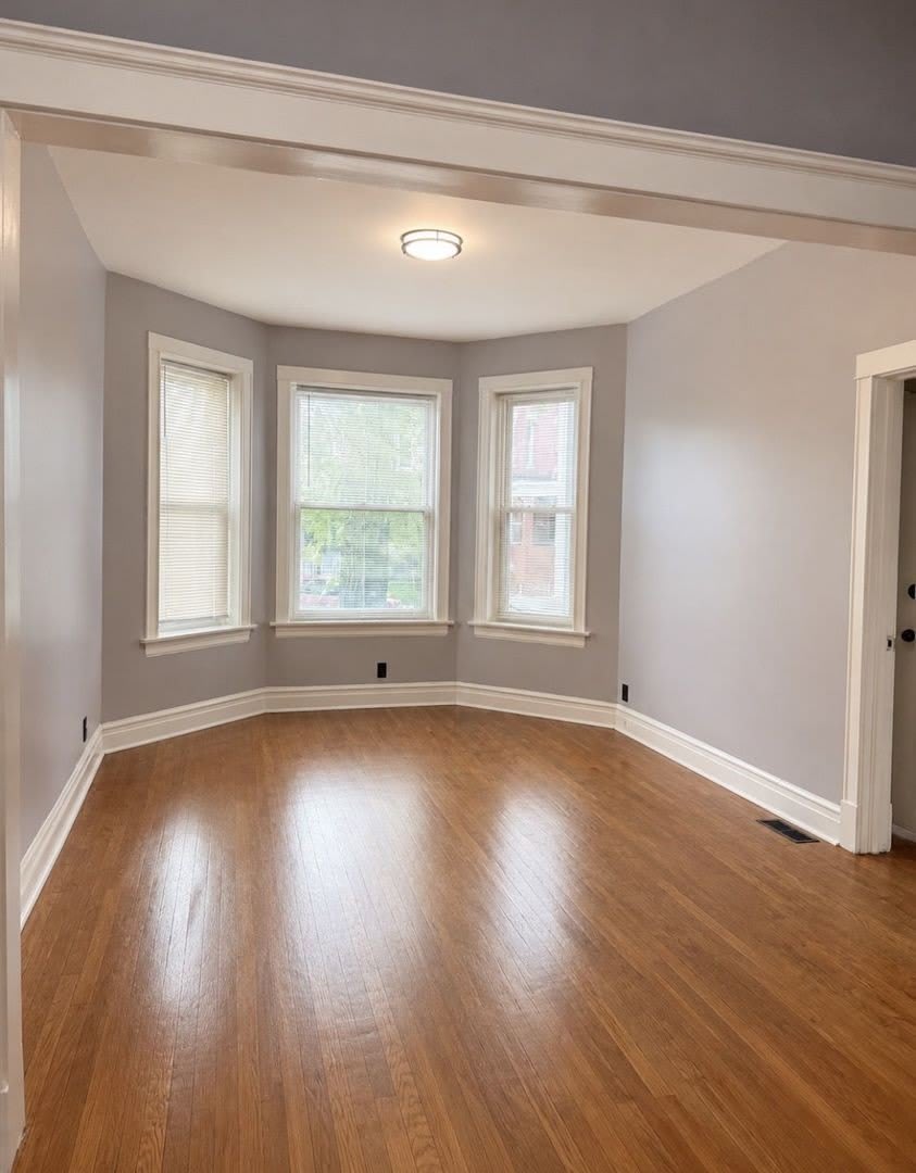 7031 S Laflin Street – photo 2