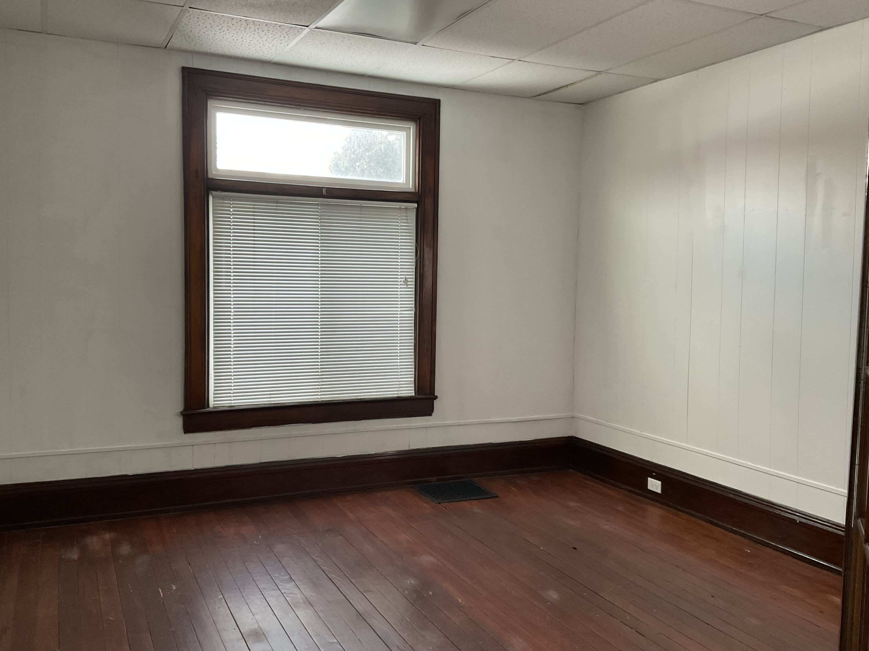 623 W Washington Blvd Ste 101 – photo 4