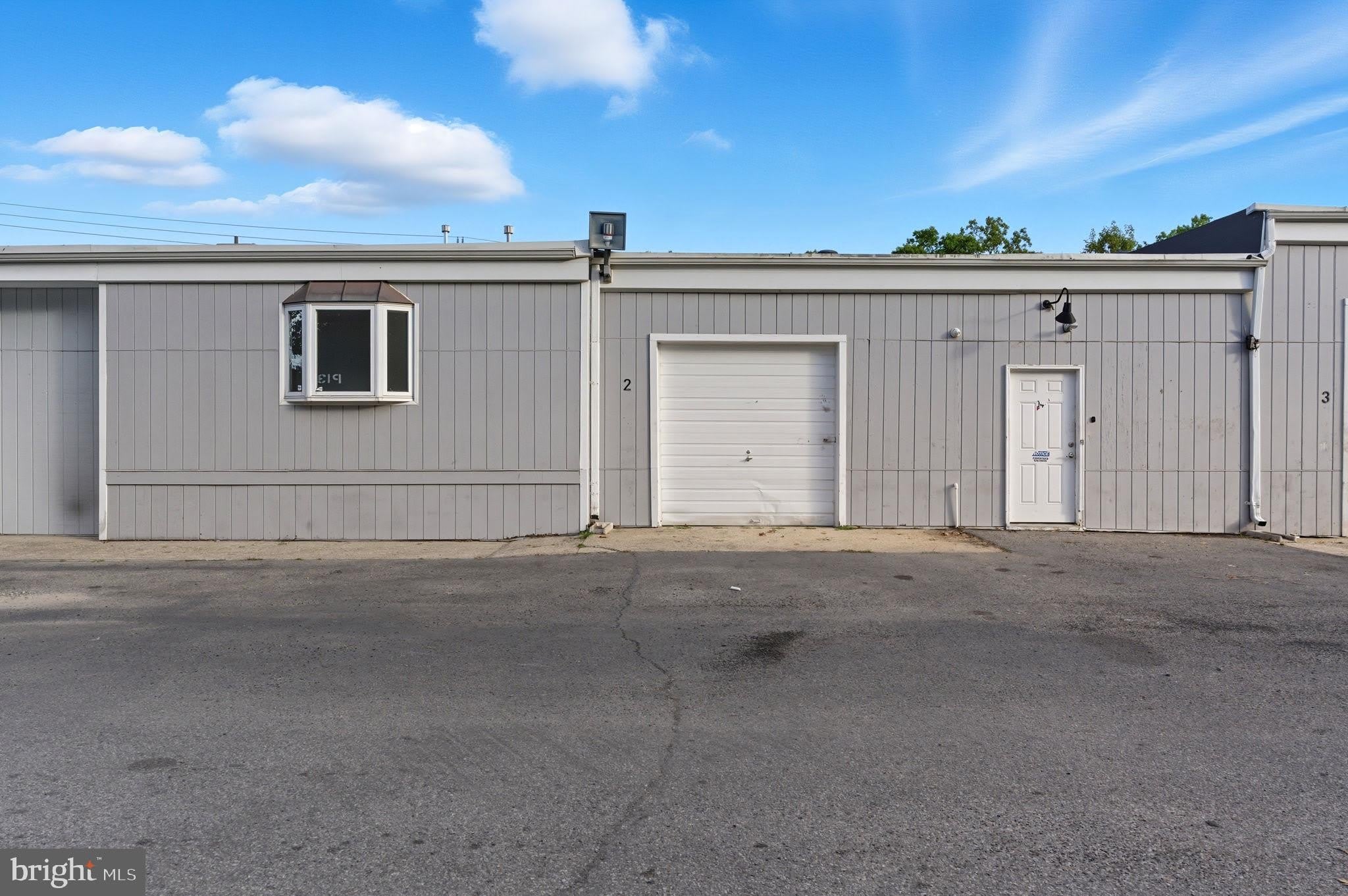 534 WHITESVILLE Road – photo 3