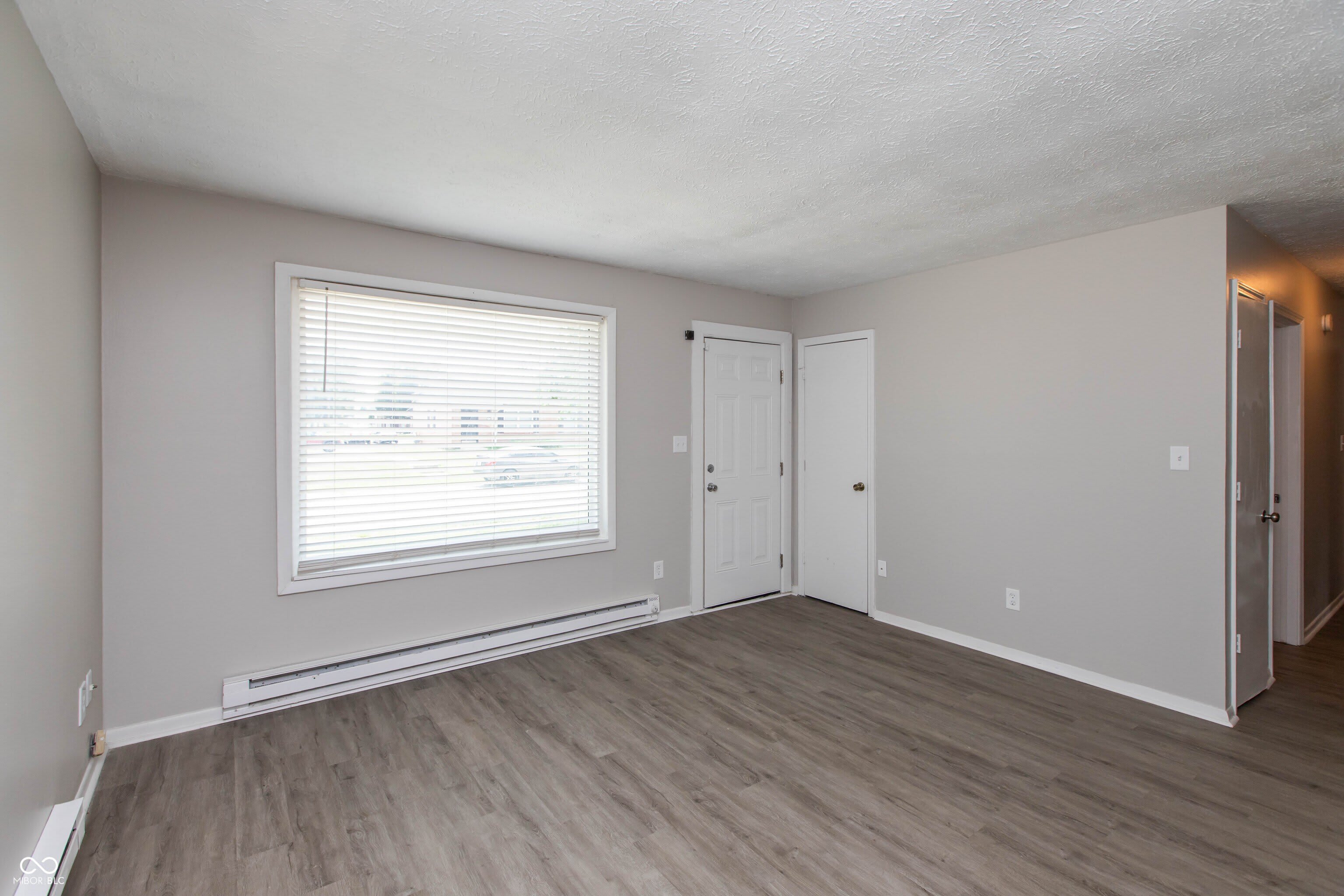9410 Meadowlark Drive – photo 5