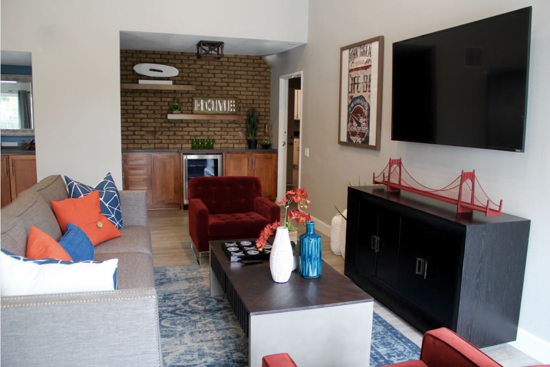 Park West – photo 3