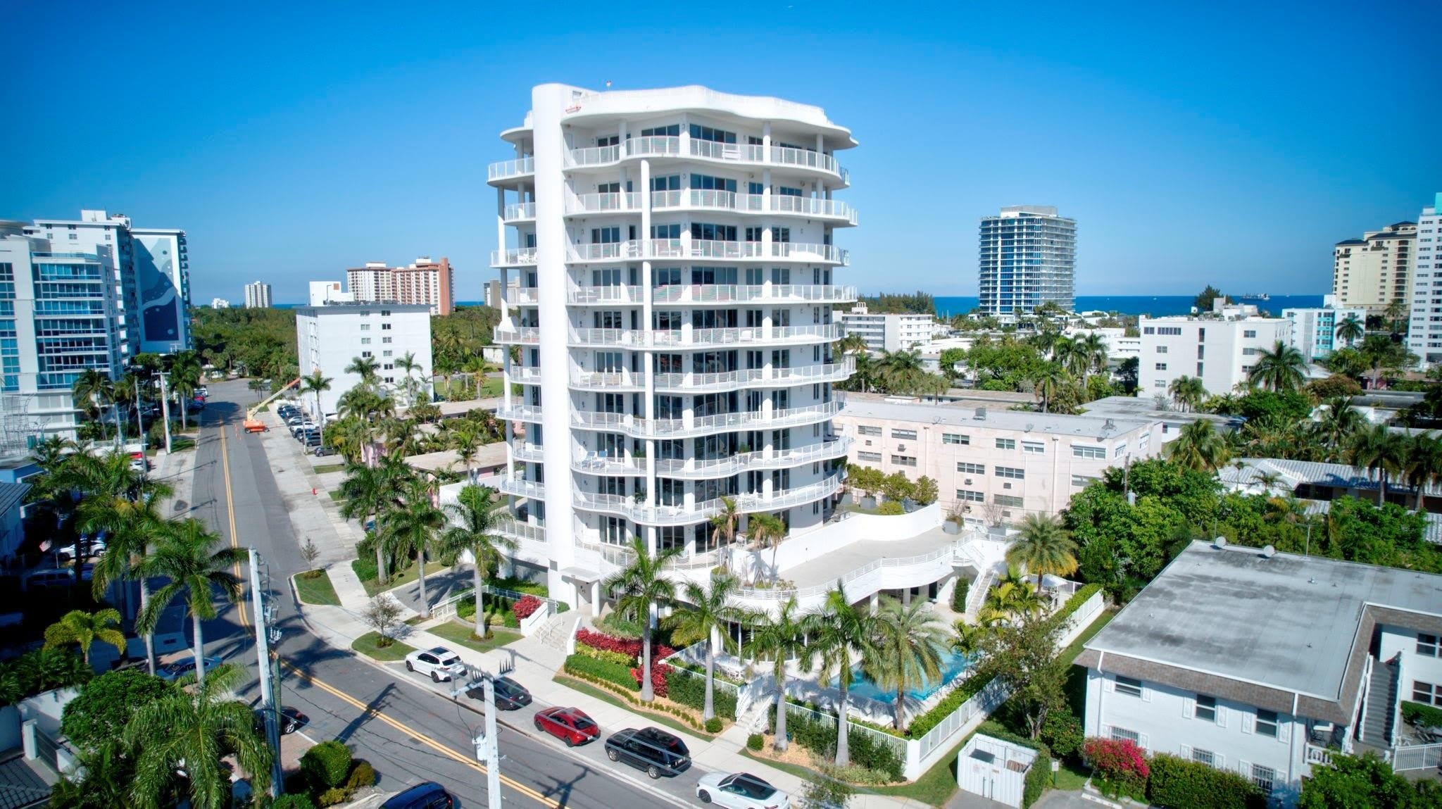 612 Bayshore Drive – photo 1