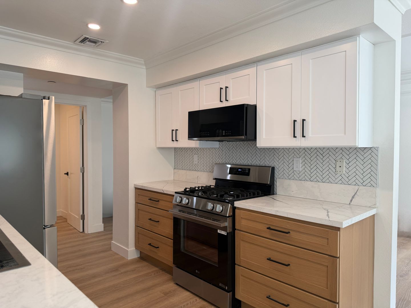 10636 Wilshire – photo 5