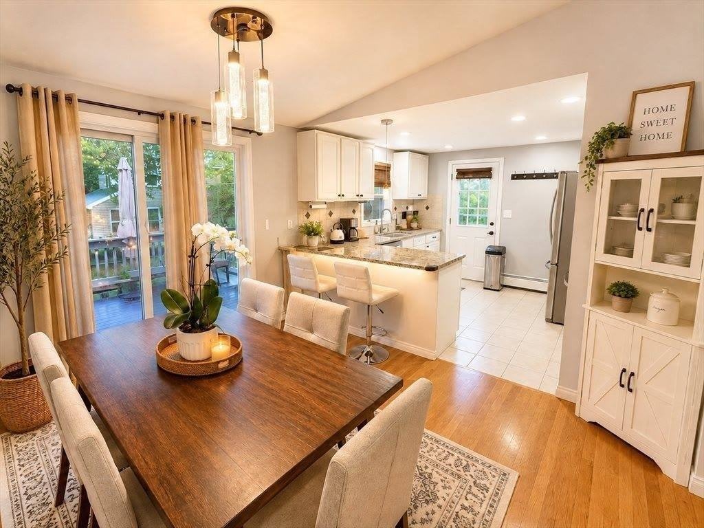 1 E Dexter Ave – photo 4