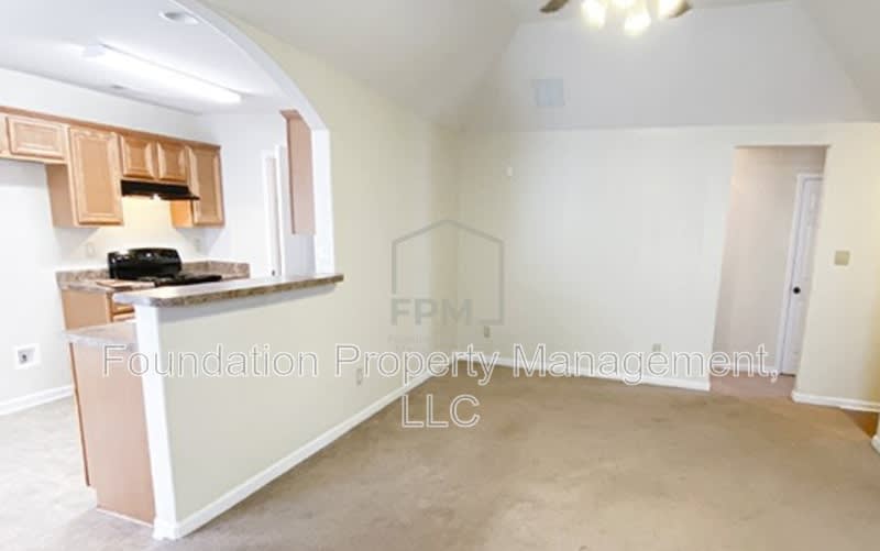 10066 Nolton Circle – photo 4