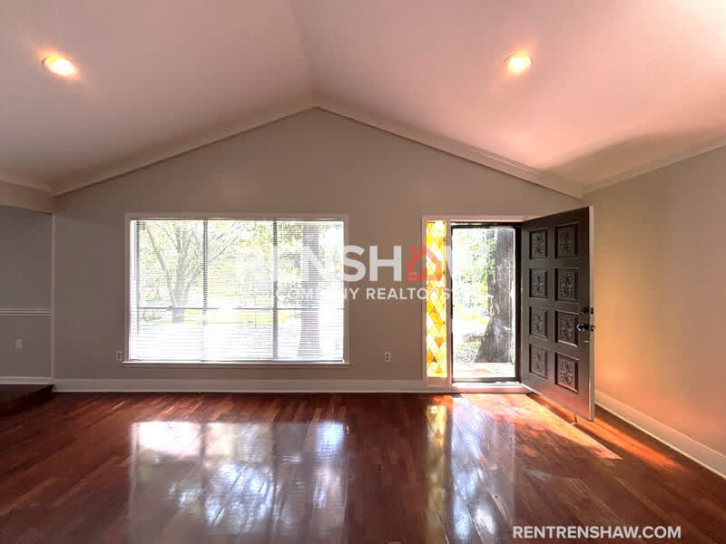 2302 Hawksmoor Pl – photo 4