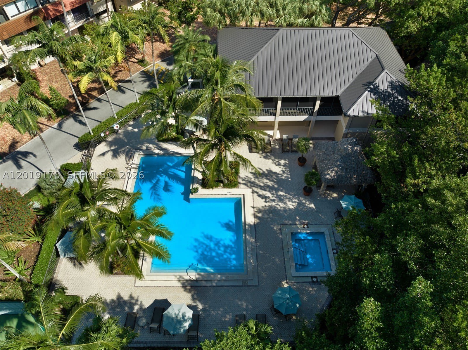 6206 Paradise Point Dr – photo 1