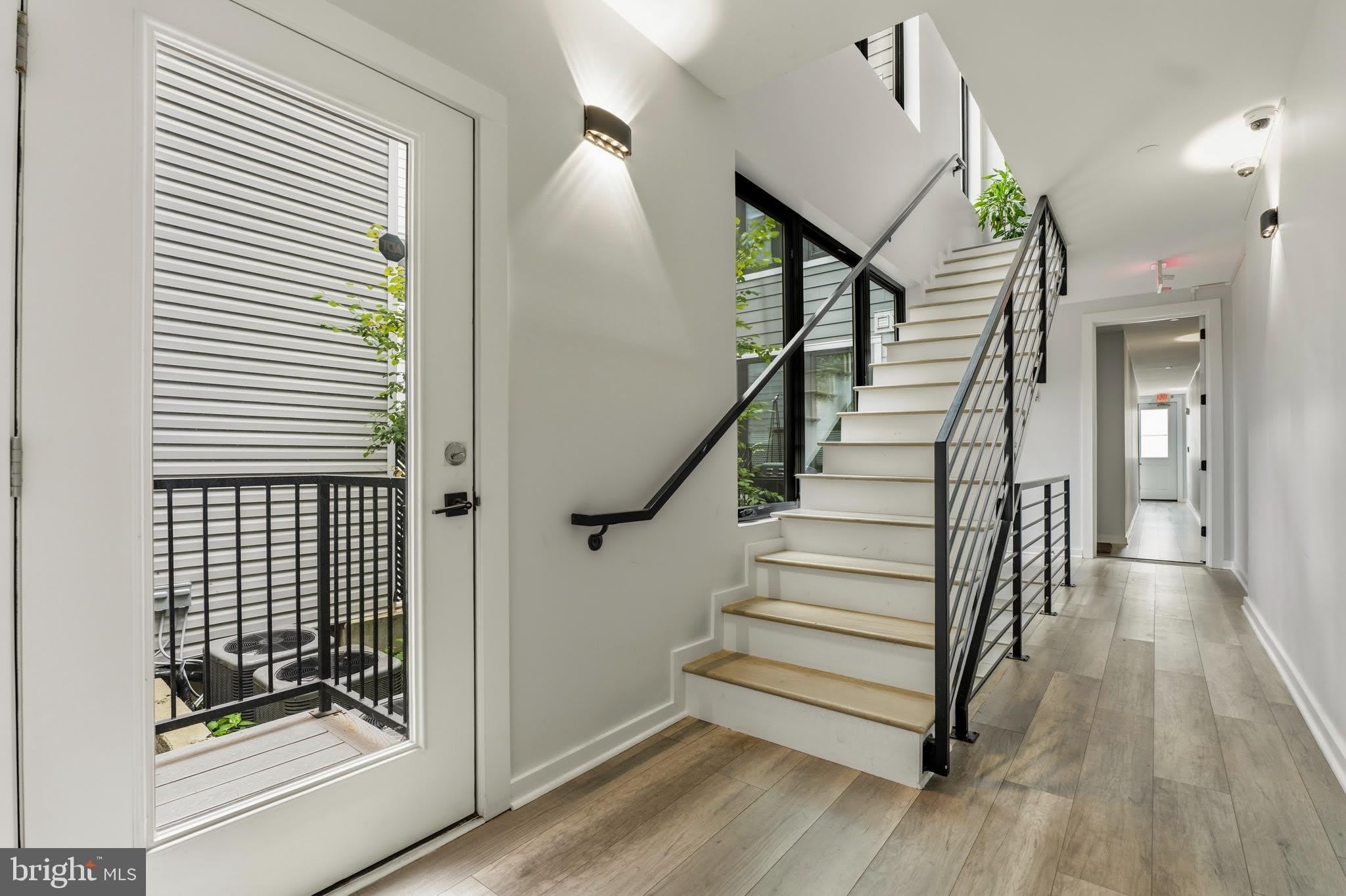 2612 University Place Nw – photo 3