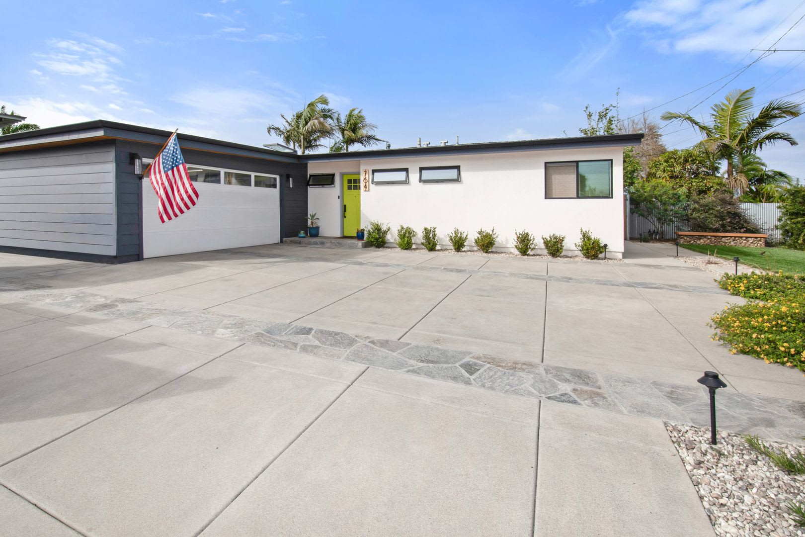 Long Term Unfurnished Corner Lot Home in Imperial Beach! – photo 2