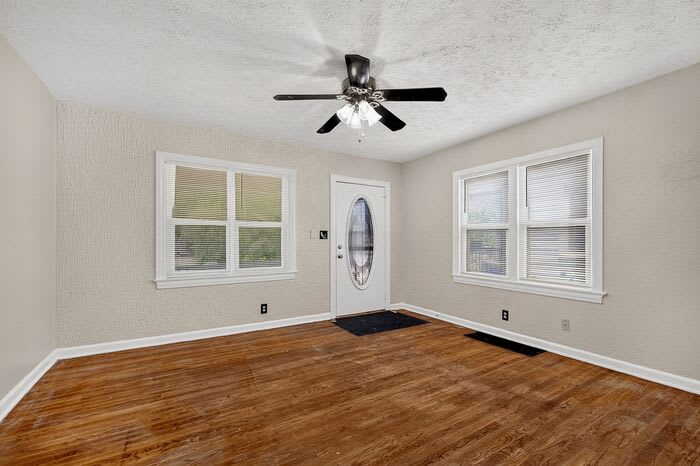 39 North Catherwood Avenue – photo 3