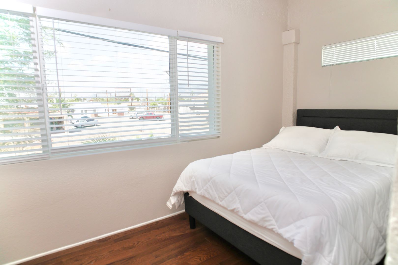 2 Bedroom 1 Bath Close to 4th Ave and Downtown Tucson – photo 5