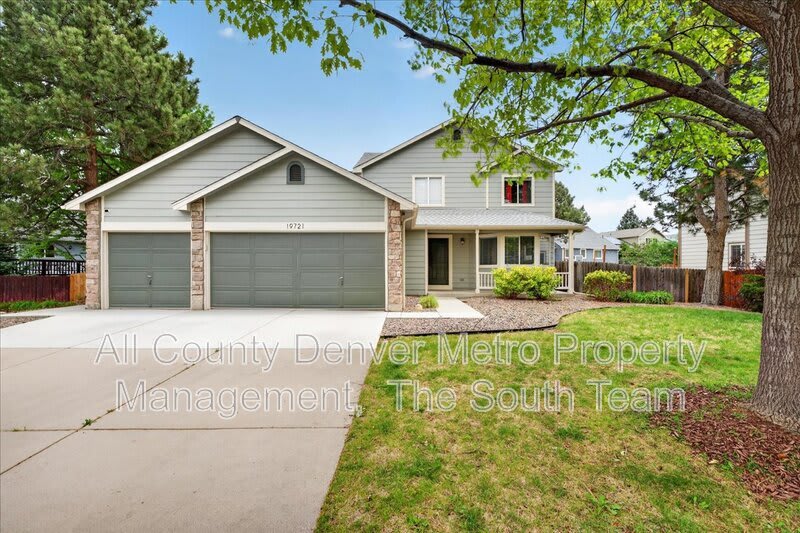 19721 E Stanford Drive – photo 3