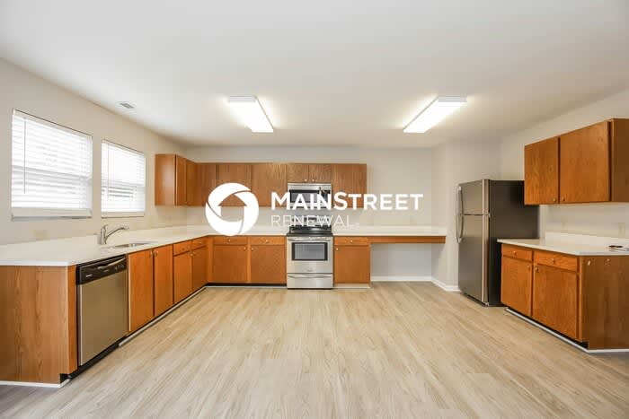 3325 Aldwych Way – photo 5