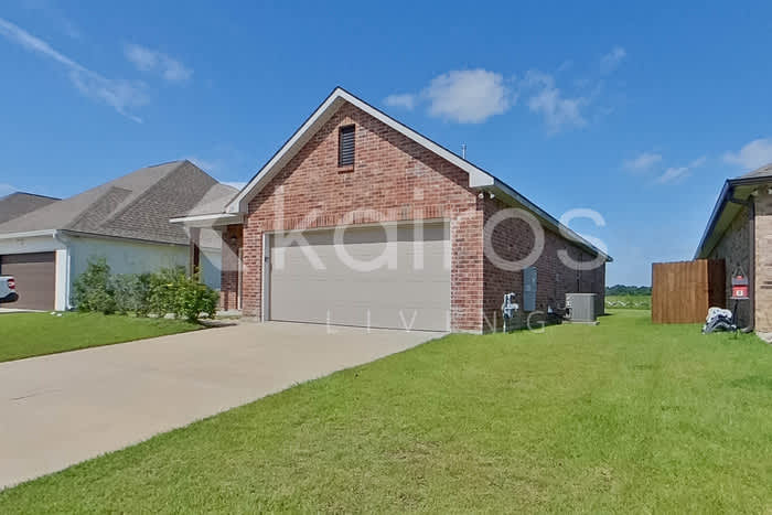 215 Peppercorn Way – photo 3