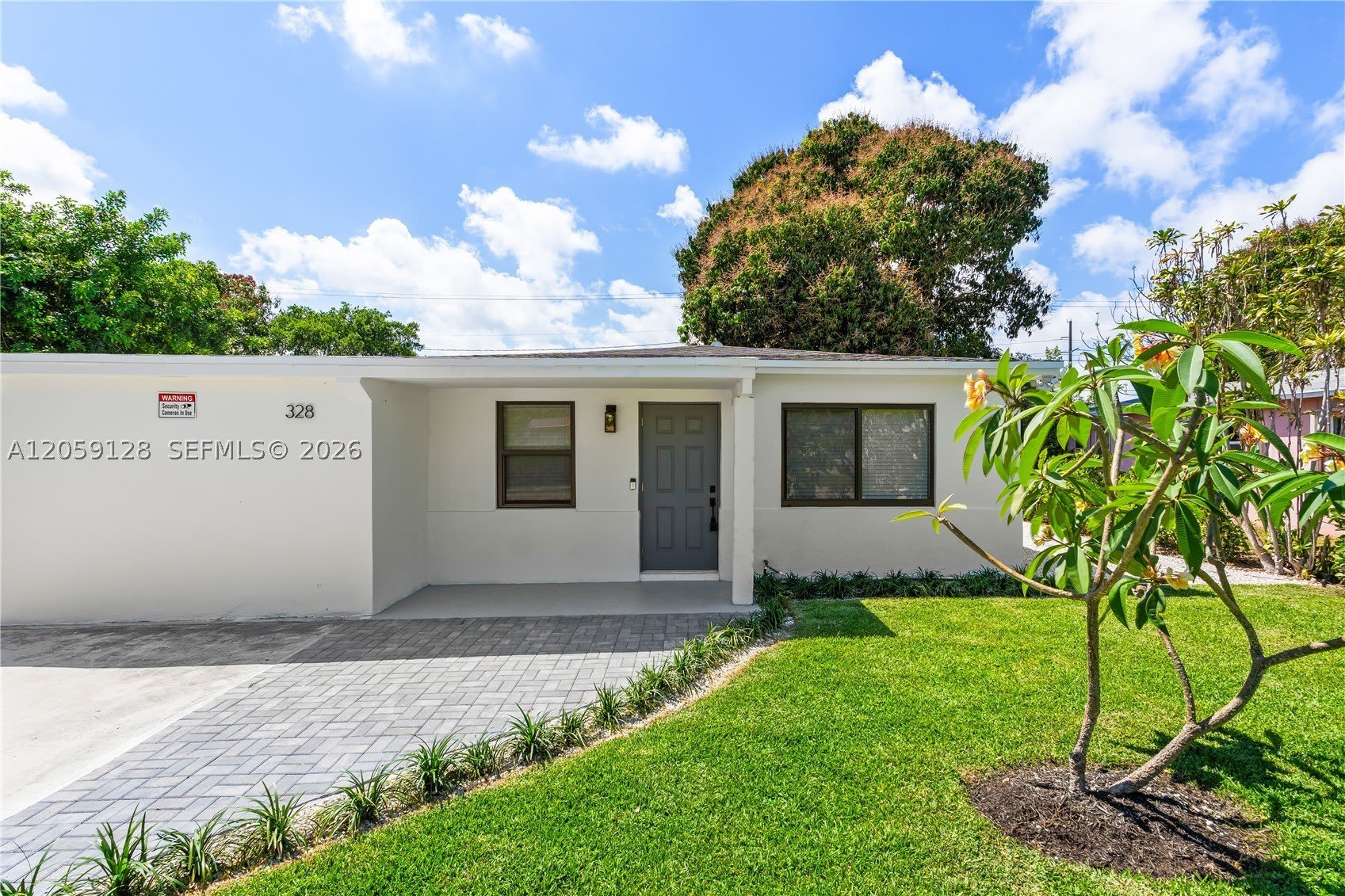 328 SW 11th Ave – photo 4