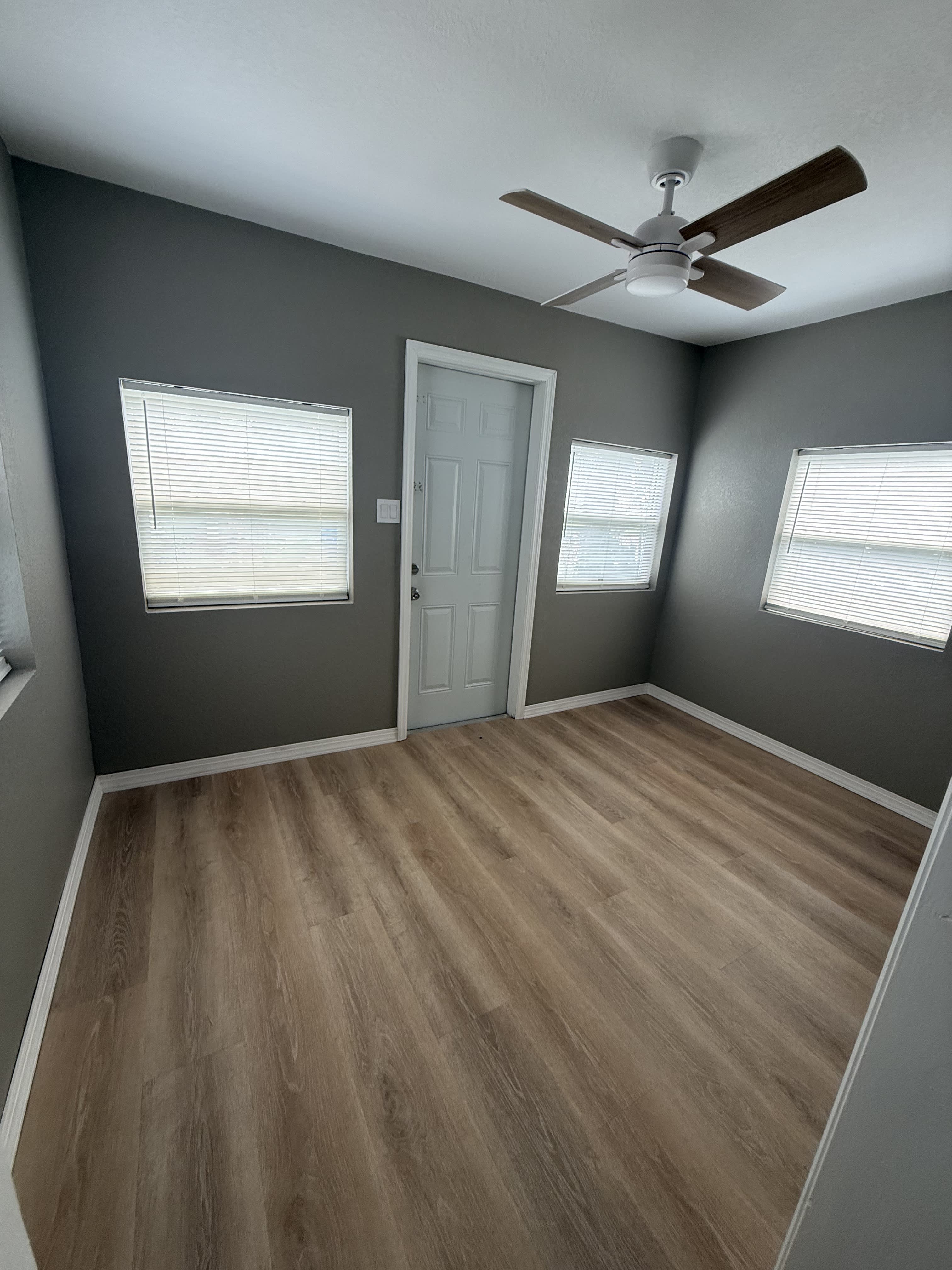 680 East Grapefruit Avenue – photo 2