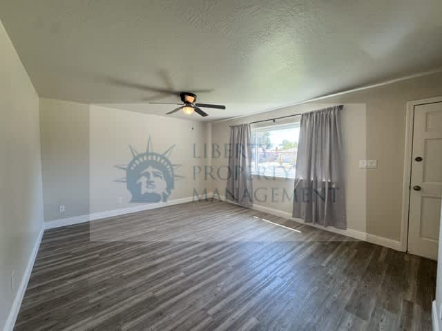5827 E Saginaw Wy – photo 3