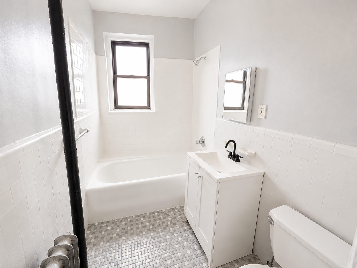 160 Ellis Avenue – photo 2