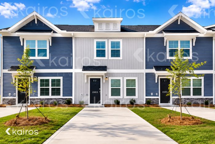 2553 Banyan Circle – photo 1