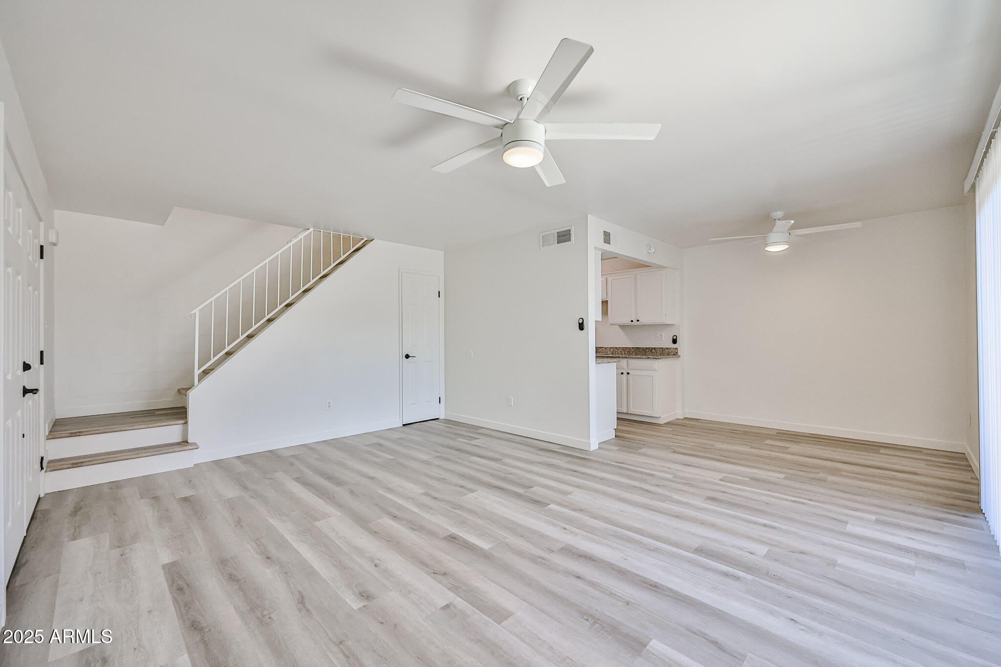 6024 W GOLDEN Lane – photo 5