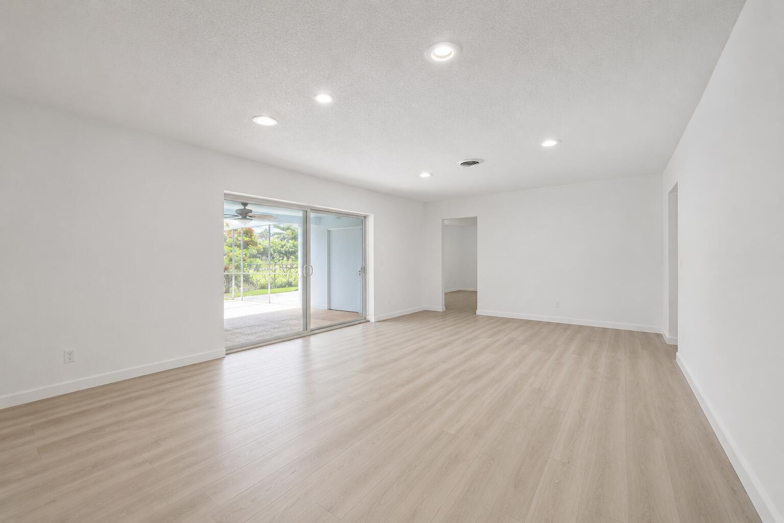 1301 Southwest 8th Street – photo 5