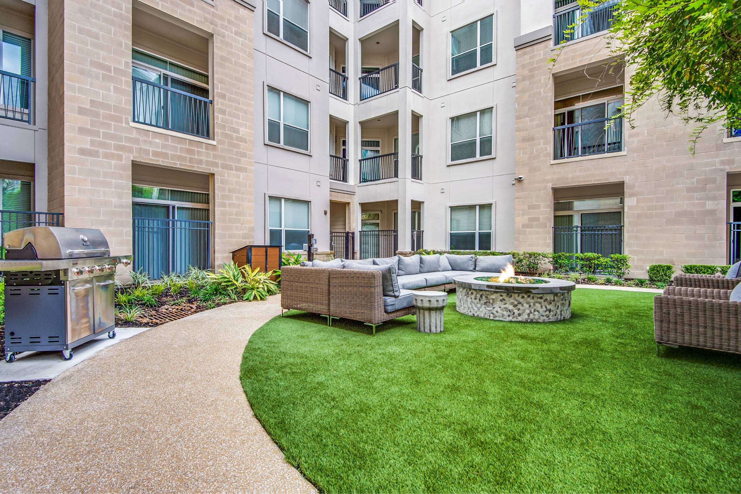 Domain at City Centre – photo 1