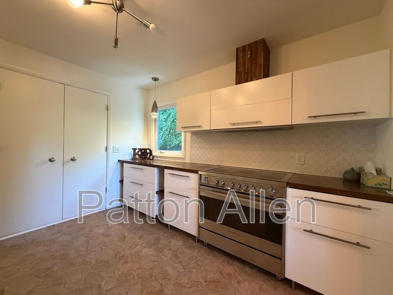 44 Broadview Ave – photo 4