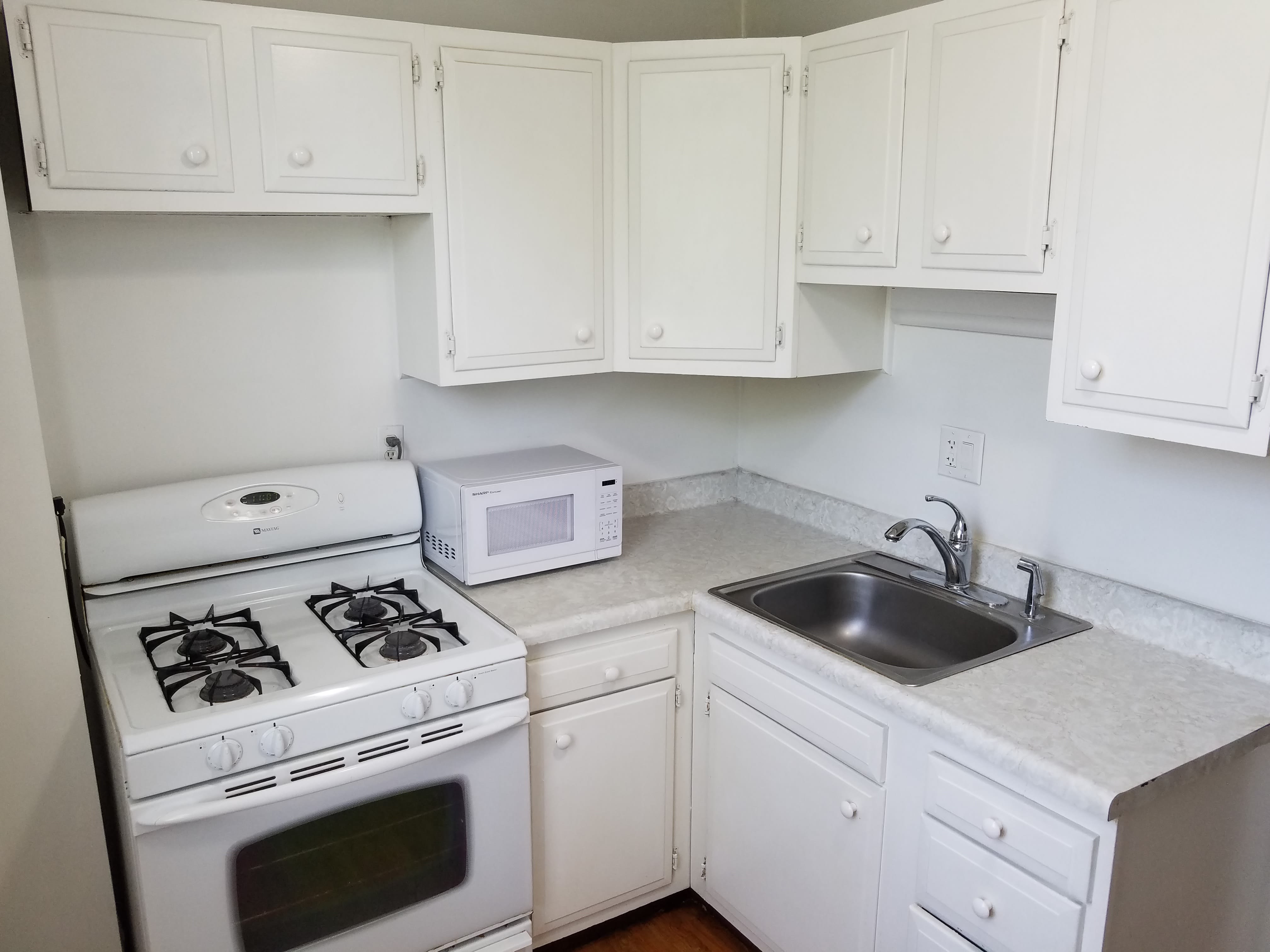 987 National Rd – photo 3