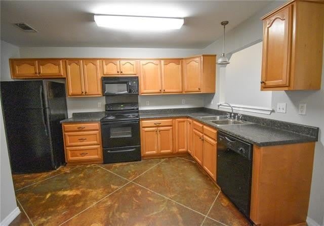 13296 MOSS POINT Drive – photo 4