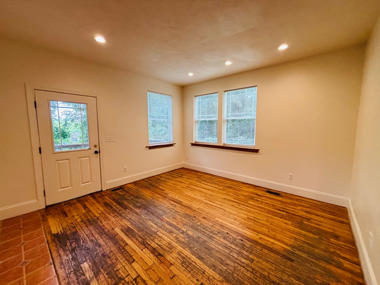 4 Bedroom 3.5 Bath House – photo 3