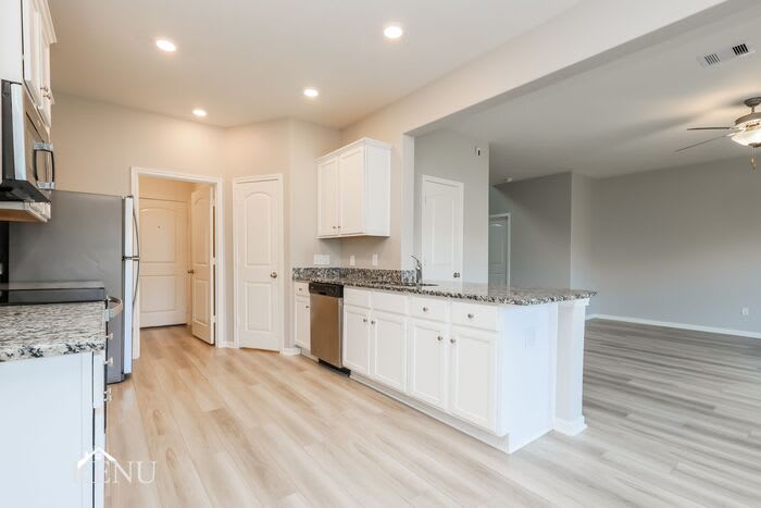 10538 Copper Ridge Drive – photo 3