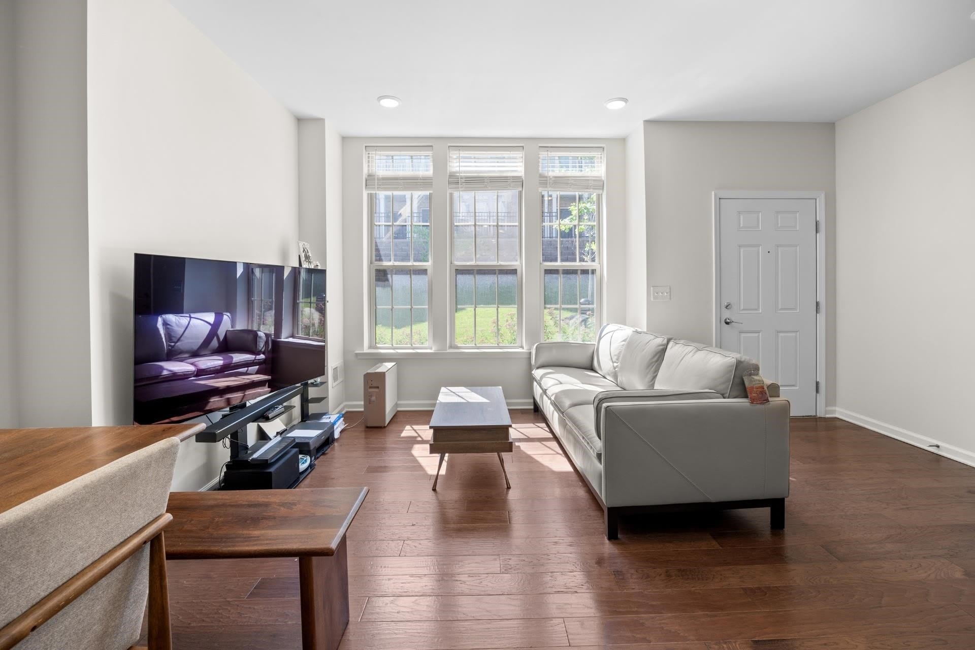 11 LEAHY DR – photo 3