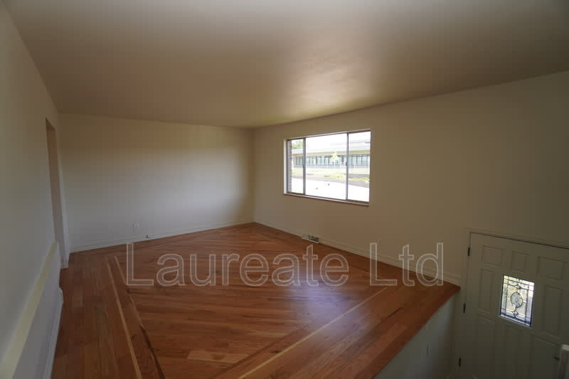 3330 W. Mountain Rd. – photo 2