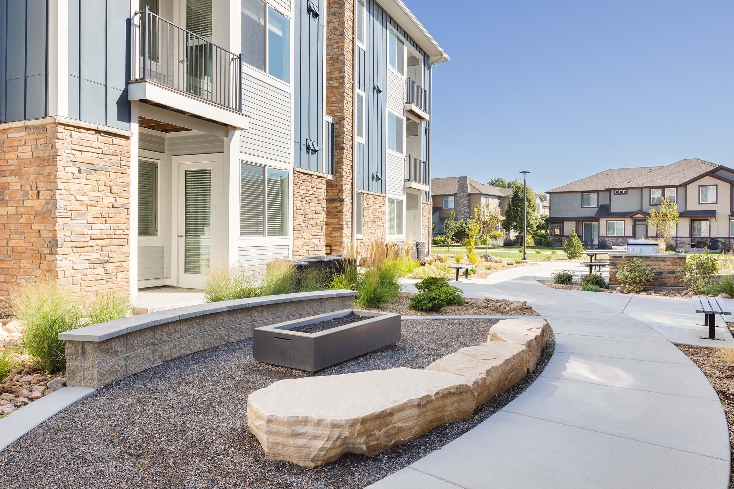 Rendezvous Trail Apartments – photo 4