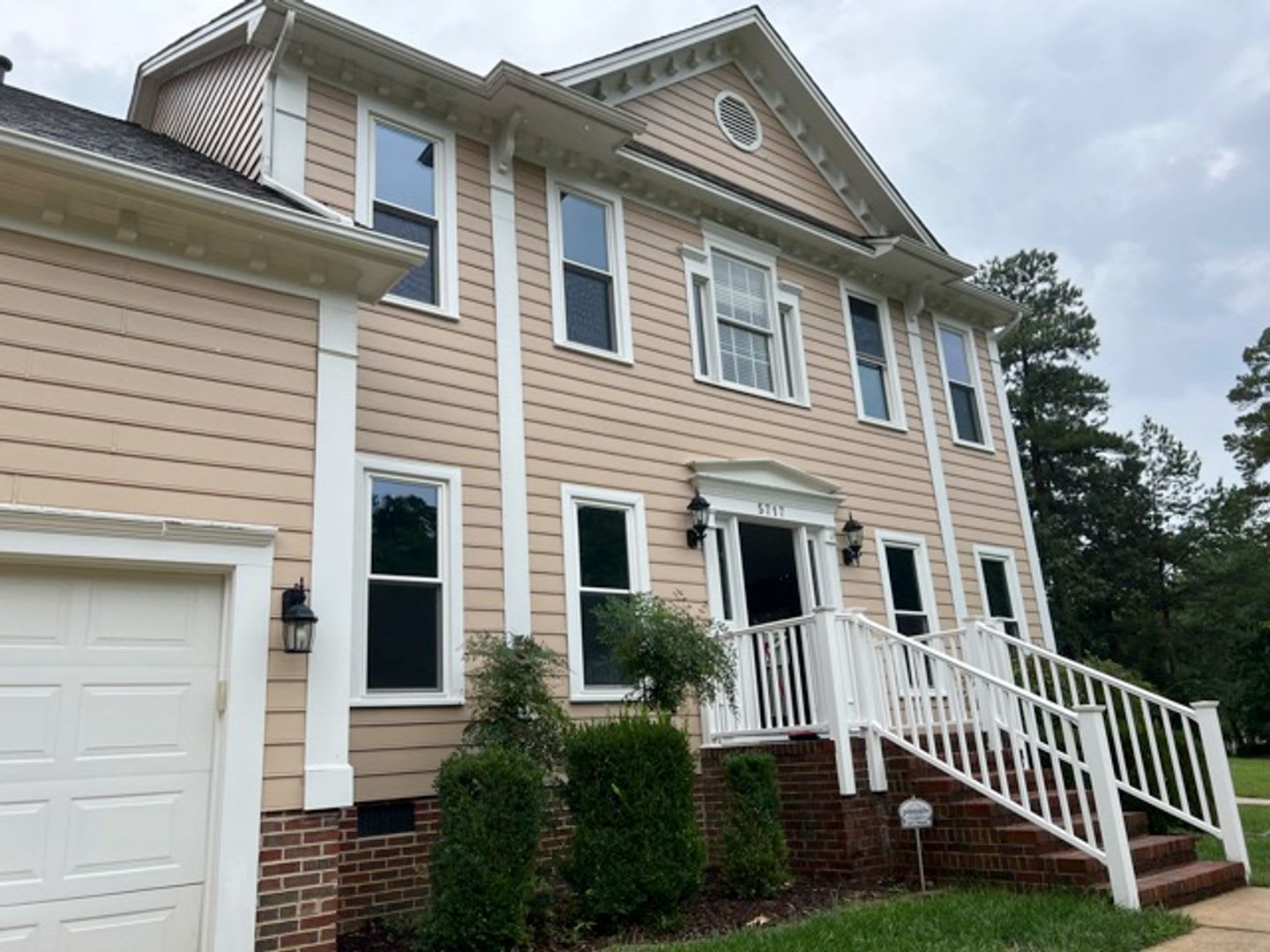 Fantastic 4br 2.5ba Home in Harrington Grove! Avail Now! – photo 2