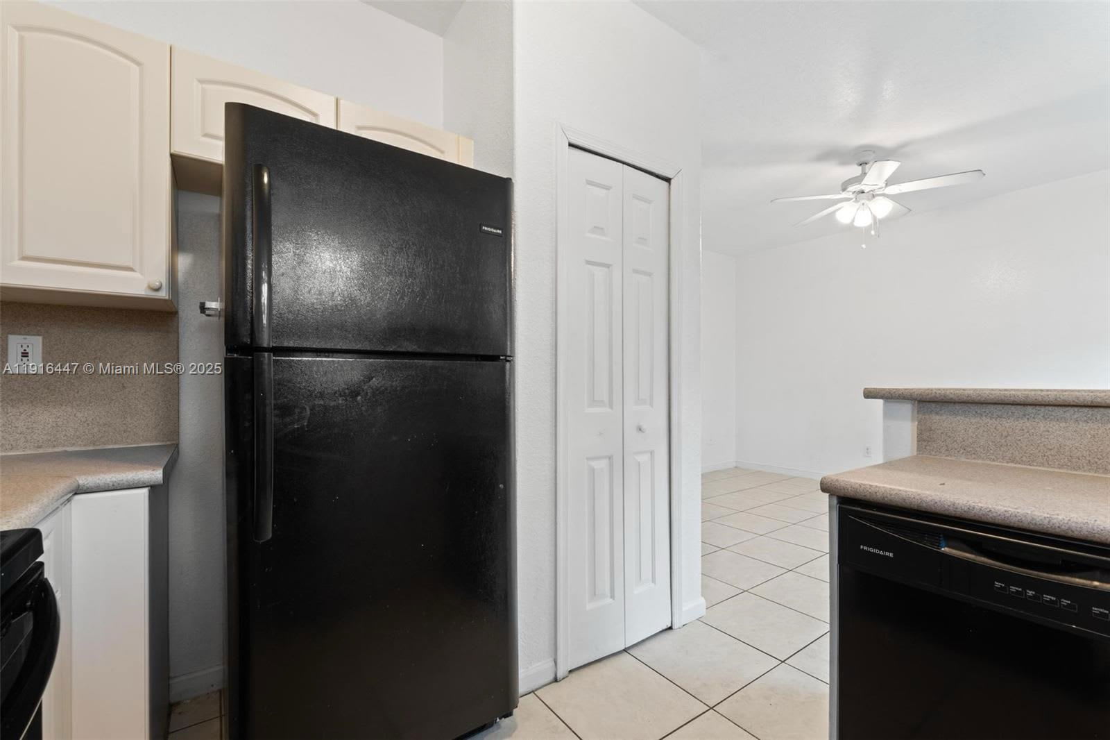 1406 Southeast 26th Court – photo 4