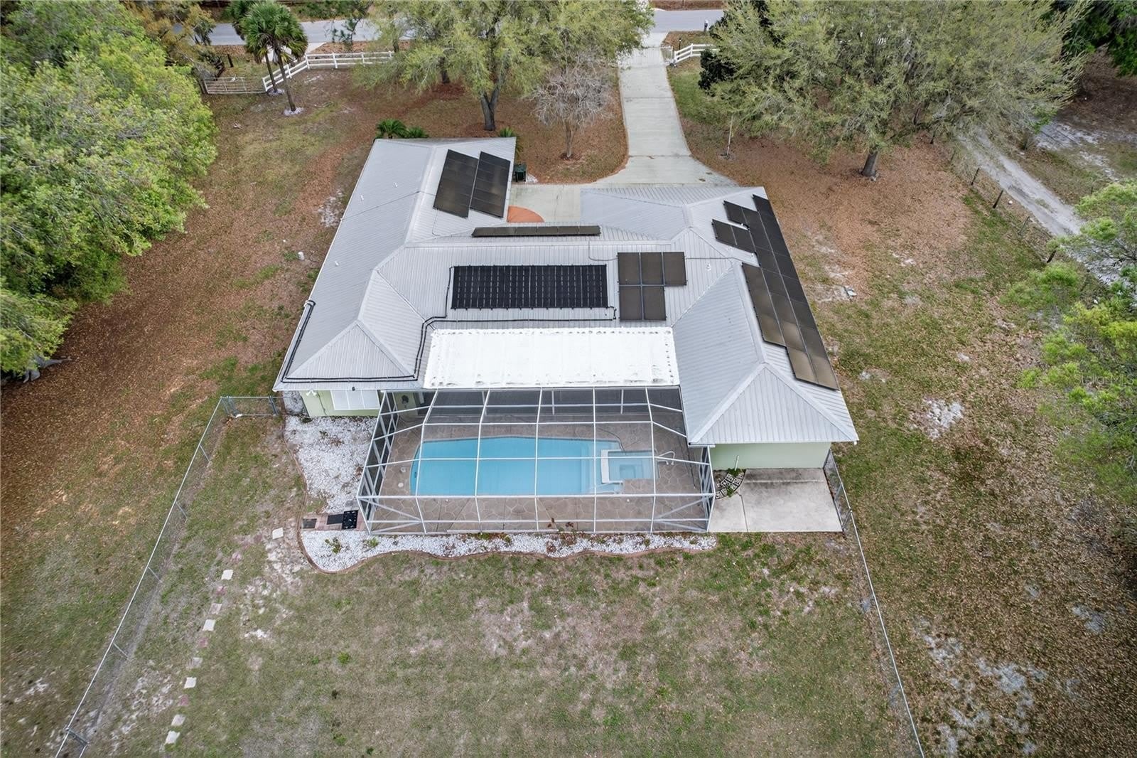 2065 Oak Beach Boulevard – photo 3