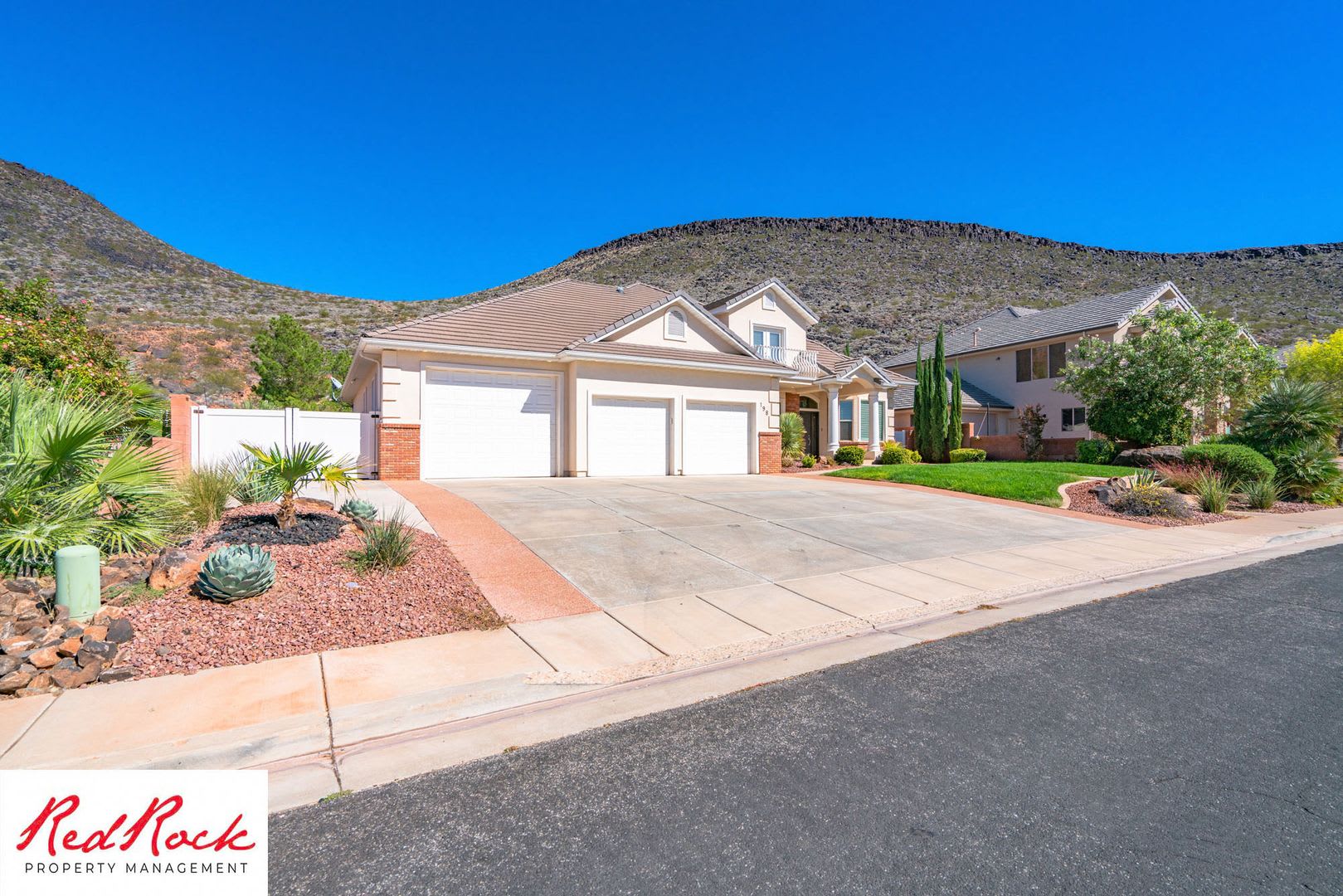 Spacious 4 Bedroom Haven. Your Ideal Home Awaits! – photo 2