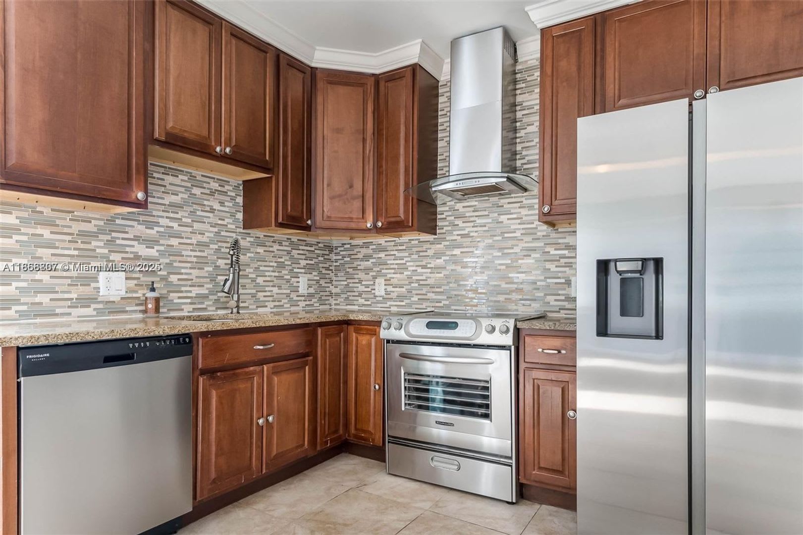1695 SW 11th Street 203, Miami, FL 33135 – photo 1