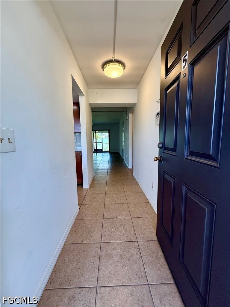 1429 Cape Coral Parkway W – photo 1