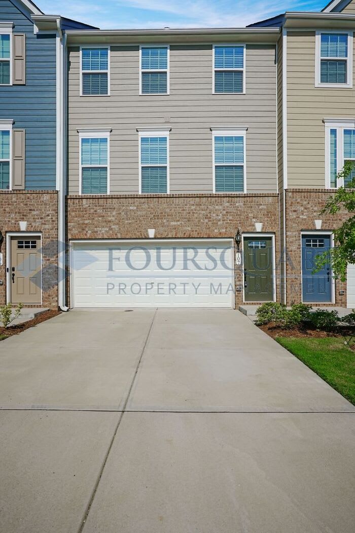 107 Cross Country Way – photo 3