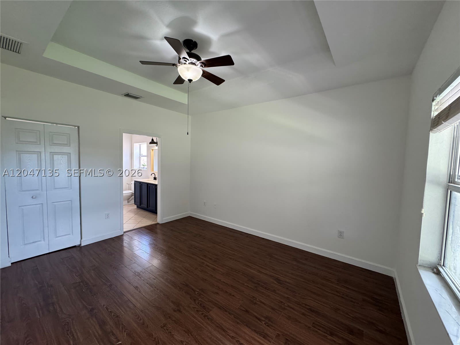 2356 NE 3rd Ct – photo 5