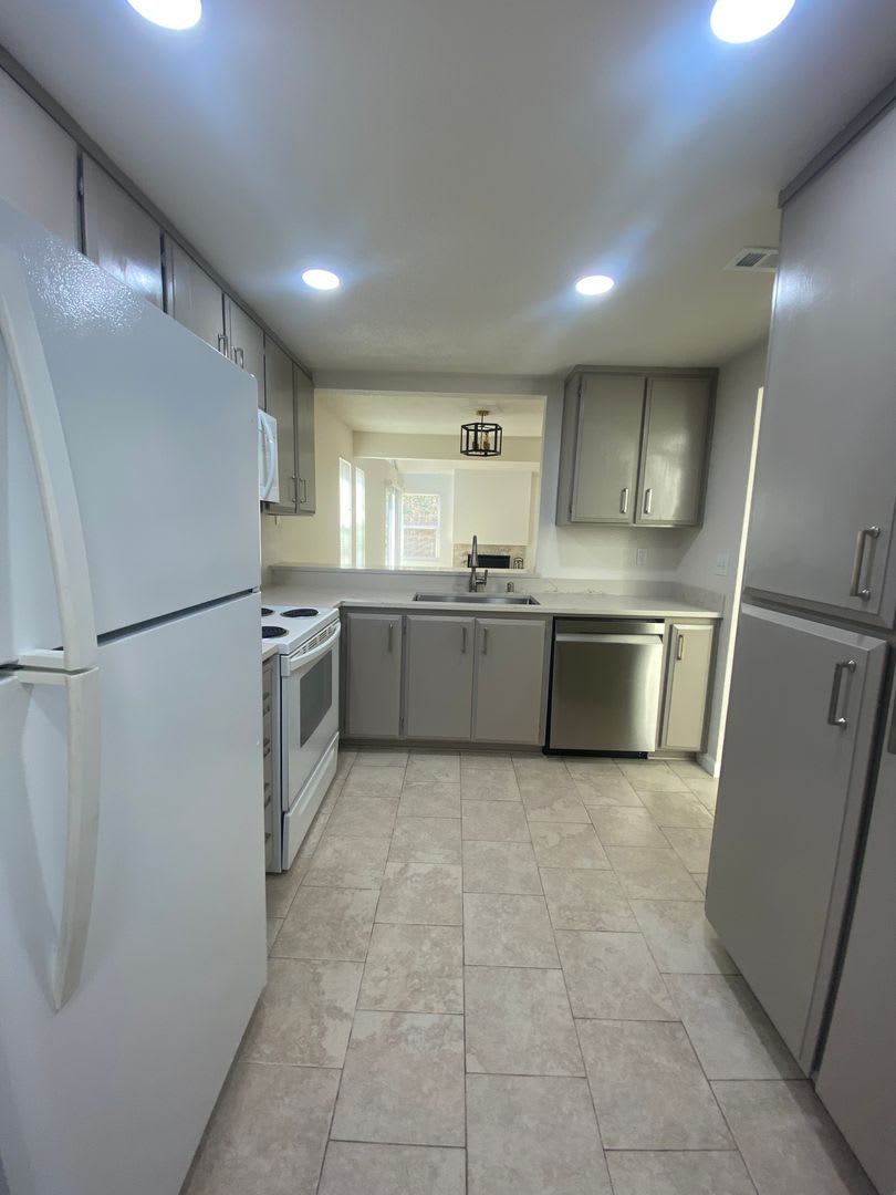 Charming 3BD/2BA Pleasanton Duet in Desirable Northway Downs! – photo 5