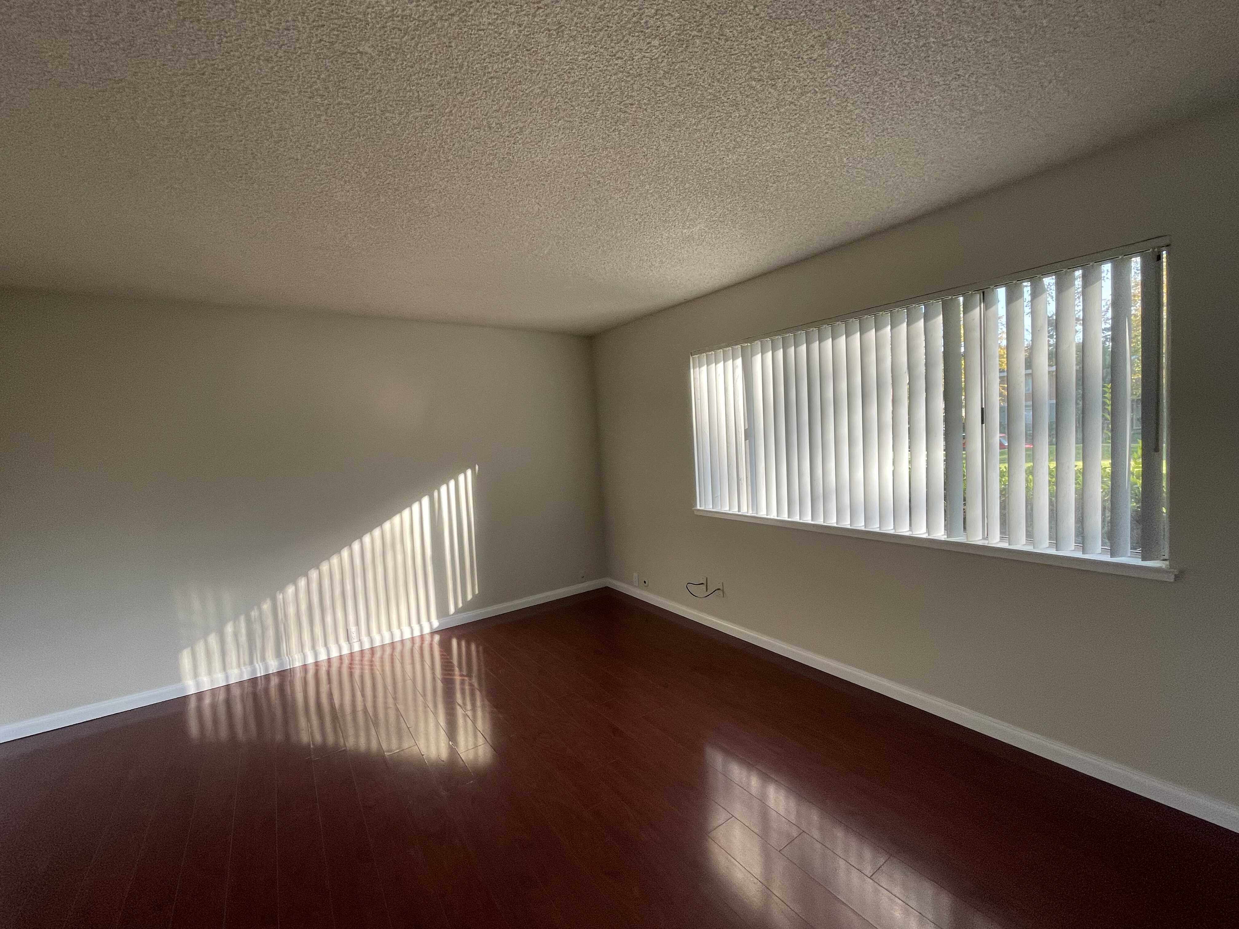 1575 Drake Drive – photo 4