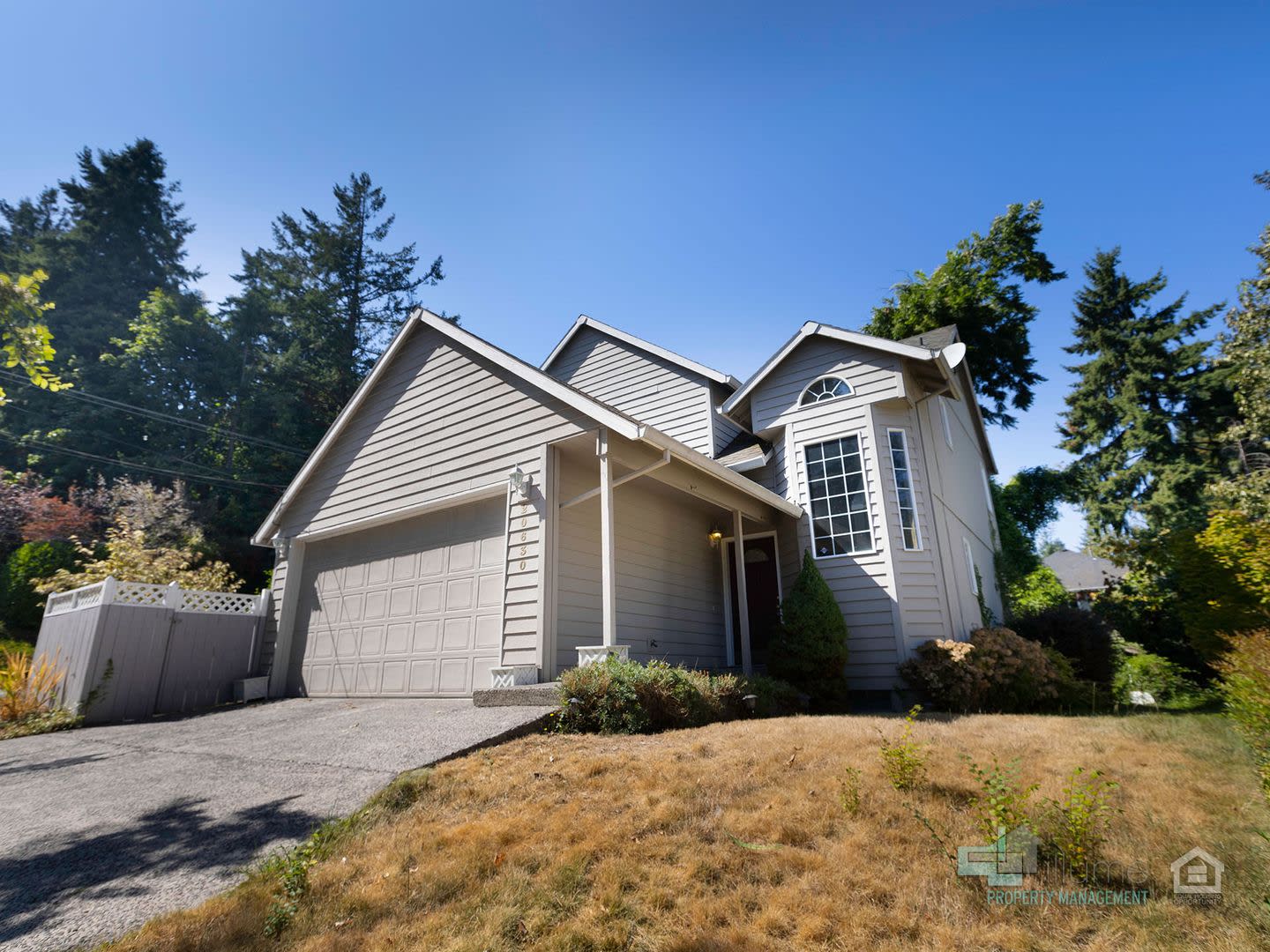 West Linn Single Family 3 Bd 2 5 Bth W Basement Bonus Room – photo 3