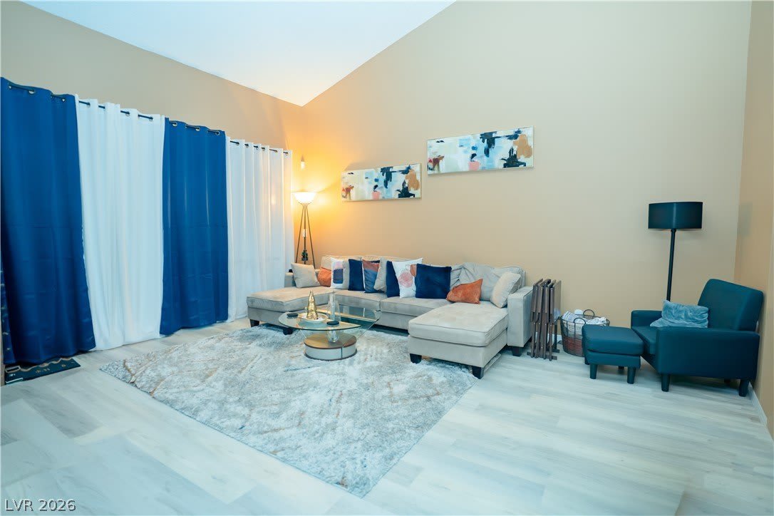 2451 Domingo Street – photo 3