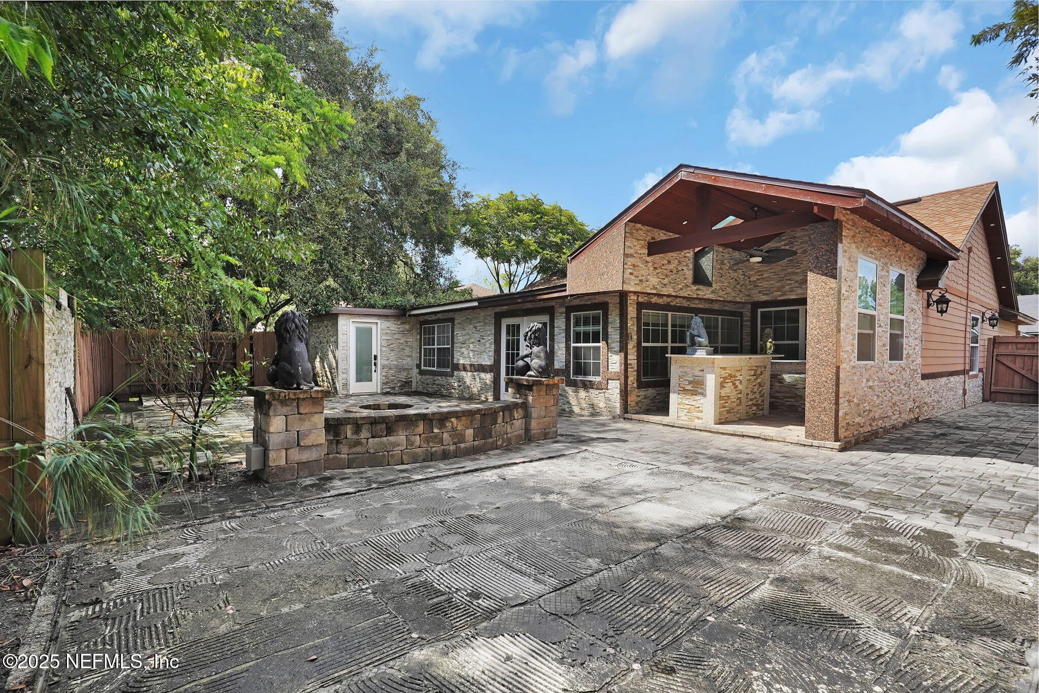 8786 SPRING HARVEST Lane E – photo 2