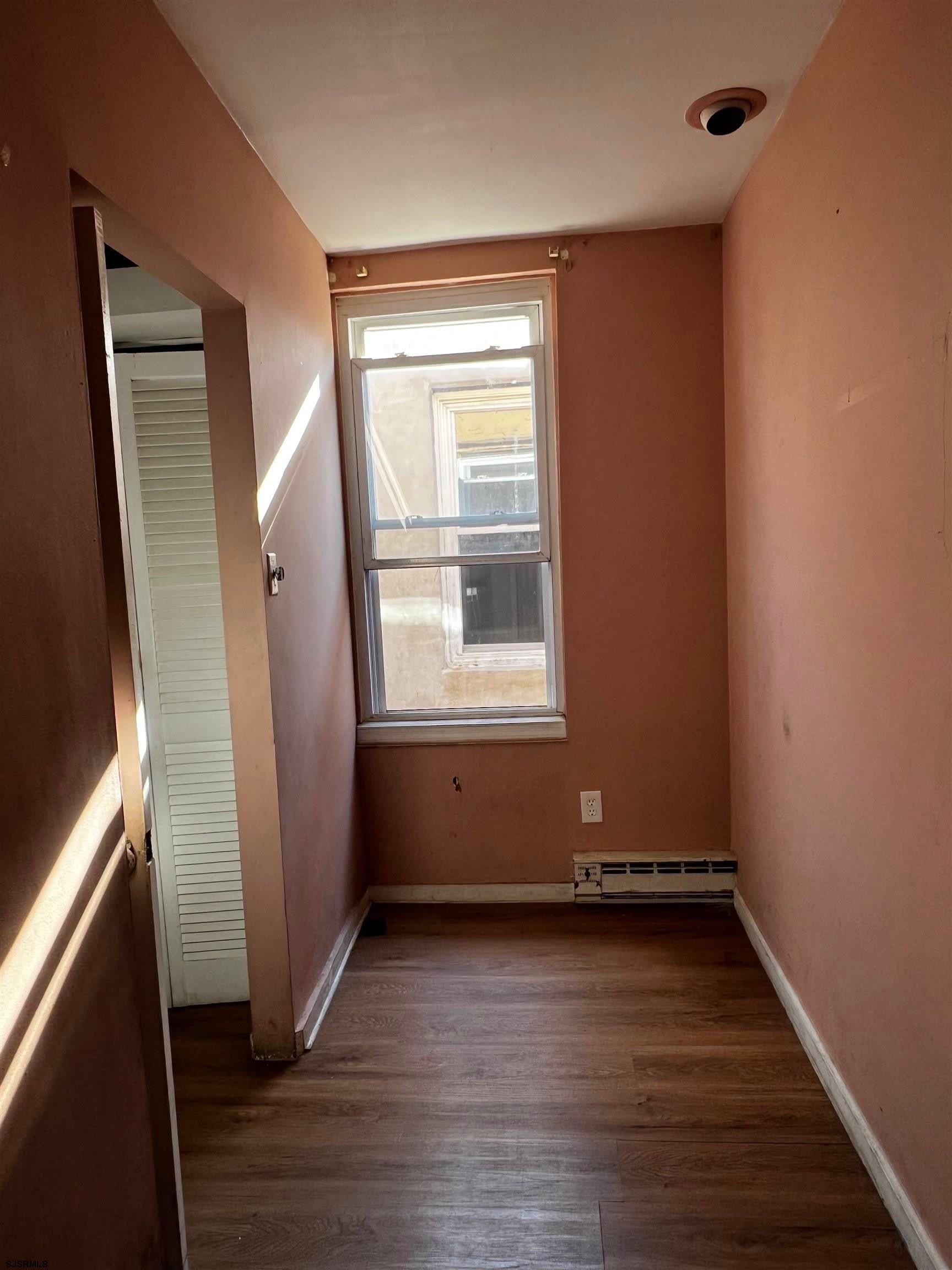 2504 Atlantic Ave – photo 5