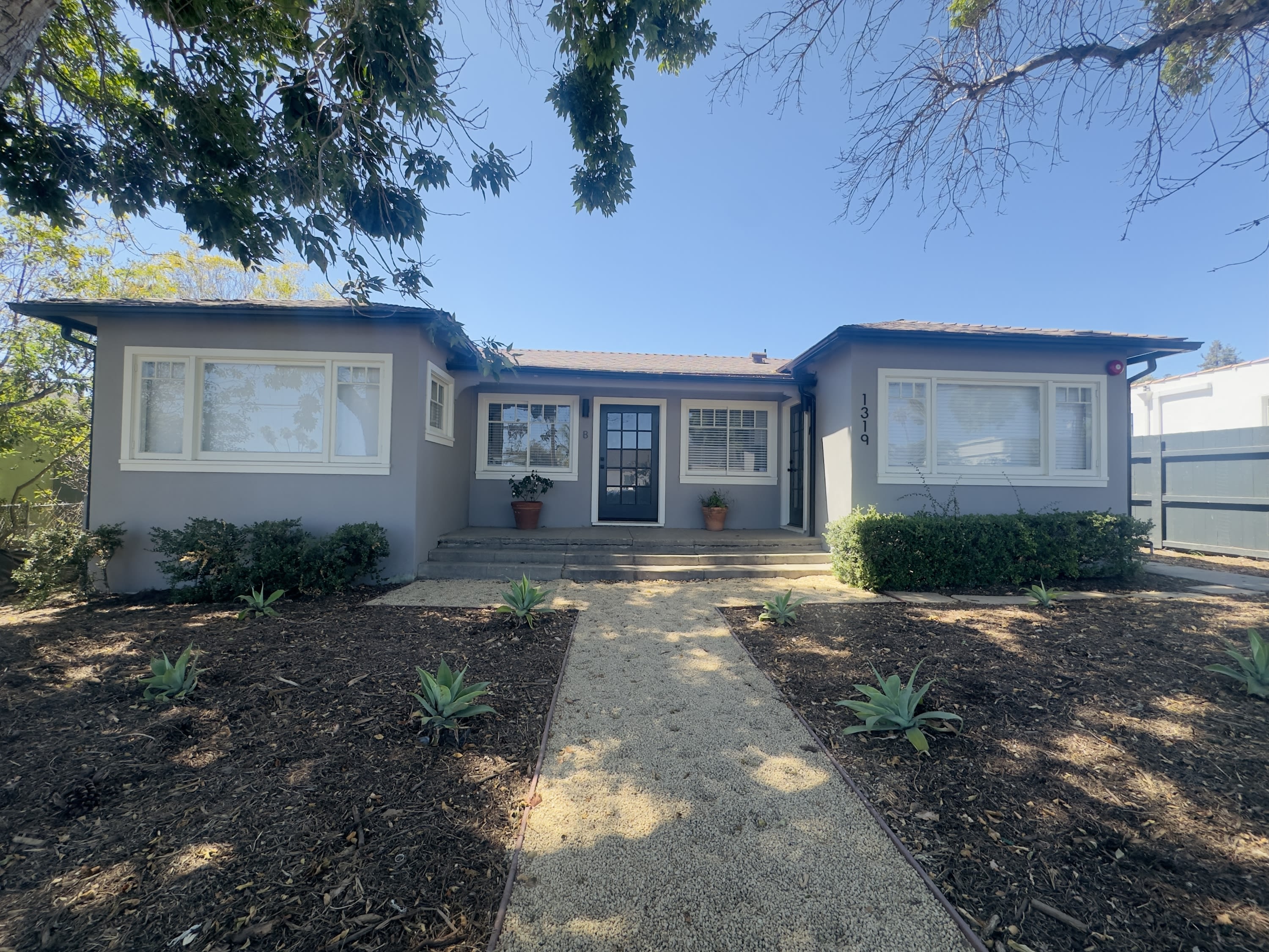 1319 Cacique Street A – photo 1
