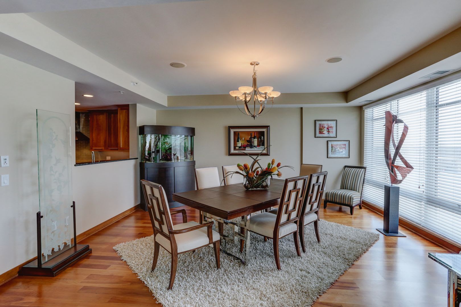 1070 Grandview Court – photo 4